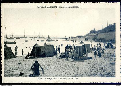 cpa du 17 Fouras les Bains -- la plage Sud et le port de la Coue  AOUT22-27