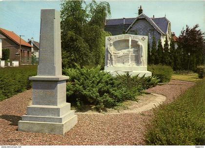 Friville Escarbotin - Le monument aux morts