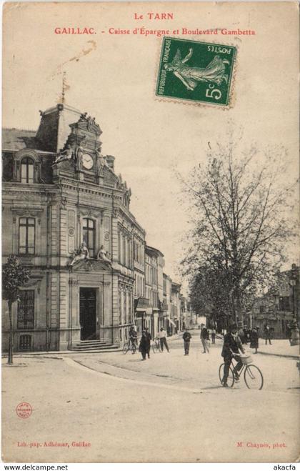 CPA GAILLAC Caisse d'Epargne et Boulevard Gambetta (1087552)