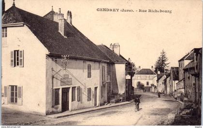 39 - GENDREY -- Rue Richebourg