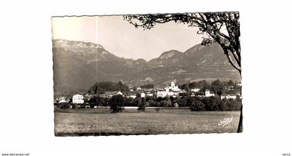 Carte Postale Ancienne de GEX-vue générale et la faucille