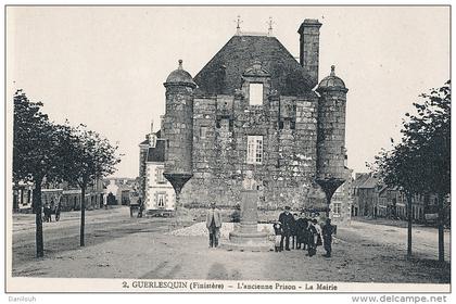 29 // GUERLESQUIN   ancienne prison,  mairie  n° 2