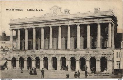 CPA HAZEBROUCK - L'Hotel de Ville (136083)