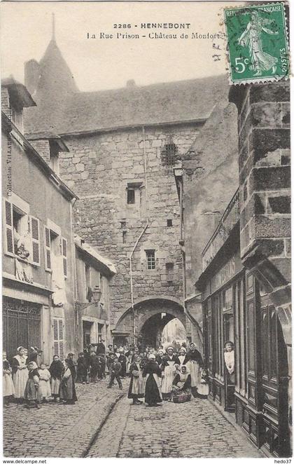 Hennebont - La Rue Prison - Château de Monfort