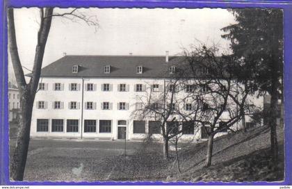 Carte postale 68. Hirsingue  Couvent des Pères Capucins  la façade   très  beau plan