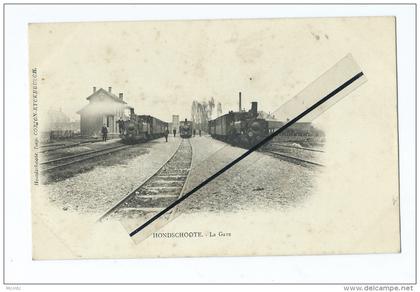 CPA -  Hondschoote  -  Hondshoote  -  La Gare  -  Train  , locomotive