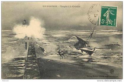 charente-maritime - ref F505 -  île d´oléron - tempête à la cotinière   - carte bon état -