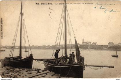 CPA Ile de Batz - Le Debarcadere du Courrier - Le Mouillage (1033142)