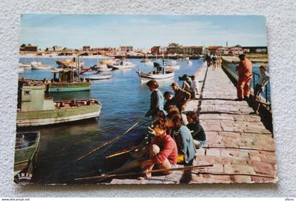 G552, Cpm, ile de Noirmoutier, jetée du port de l'Herbaudière, Vendée 85