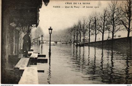 CPA Inondations PARIS 1910 Quai de Passy (970879)