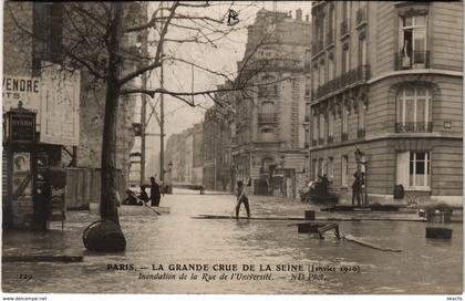 CPA Inondations PARIS 1910 Rue de lUniversité (972113)