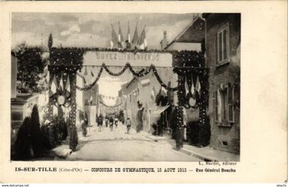 CPA IS-sur-TILLE - Rue générale Bouchu (176039)