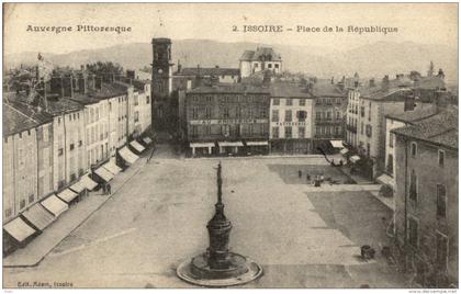 ISSOIRE PLACE DE LA REPUBLIQUE