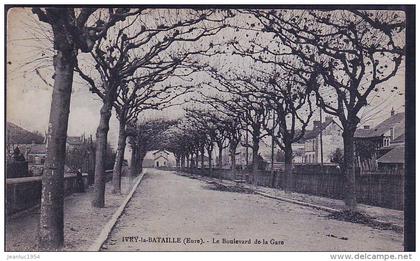 IVRY LA BATAILLE