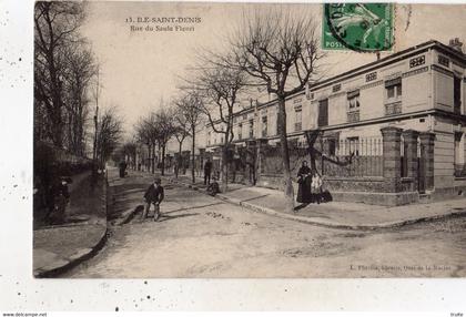 L'ILE-SAINT-DENIS RUE DU SAULE FLEURI