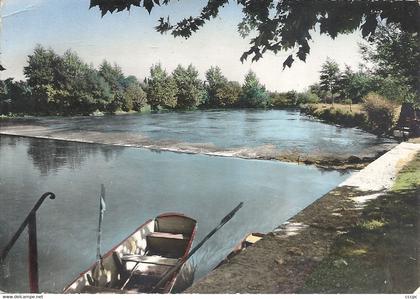 CPSM L'Isle-sur-Sorgue Le Partage des Eaux