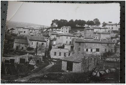 CPSM LA BOUILLADISSE  EN PROVENCE >> HAMEAU LES BOYERS