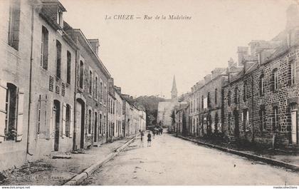 La Chèze (22 - Côtes d'Armor)  Rue de la Madeleine