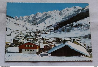 Cpm, la Clusaz, vue panoramique, chaîne des Aravis, Haute Savoie 74