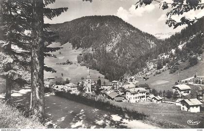 CPSM La Clusaz Vue générale