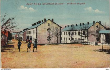 CPA LA COURTINE Camp de La Courtine - Premiere Brigade (1144466)