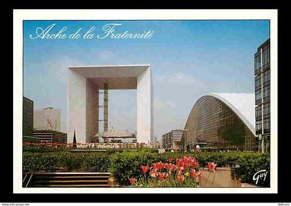 92 - La Défense - Arche de la Fraternité - Fleurs - CPM - Voir Scans Recto-Verso