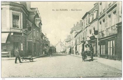 82 - La Flèche -  rue Carnot   - jn28