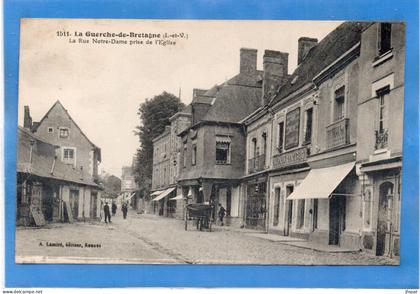 35 ILLE ET VILAINE - LA GUERCHE DE BRETAGNE La Rue Notre-Dame prise de l'Eglise (voir description)