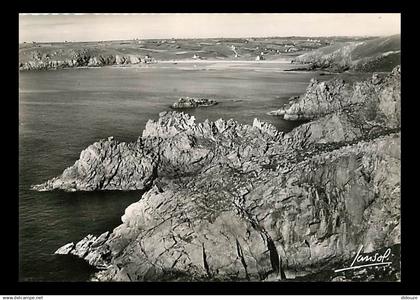 29 - Pointe du Raz - Aux environs de la Pointe du Raz - La Baie des Trépassés - Mention Photographie véritable - CPSM gr