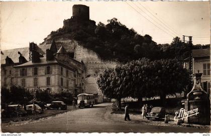 CPA LA ROCHE-GUYON - Le Chateau - Le Donjon (107009)