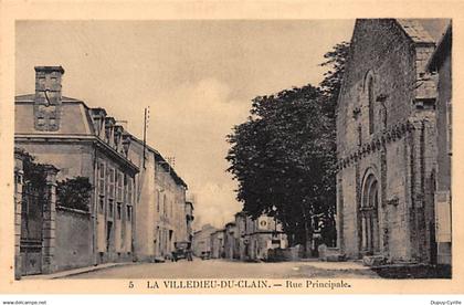 LA VILLEDIEU DU CLAIN - Rue Principale - très bon état