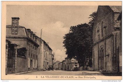 V5816 cpa 16 La Villedieu du Clain - rue Principale