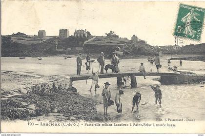 CPA Lancieux Passerelle reliant Lancieux à Saint-Briac à marée basse