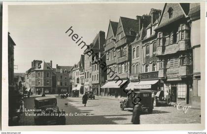 Lannion - Place du Centre - Foto-AK - Verlag C.A.P. Paris