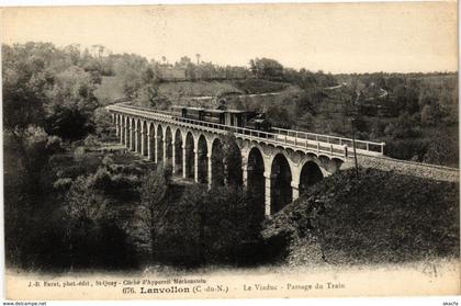 CPA Lanvollon - Le Viaduc - Passage du Train (243712)