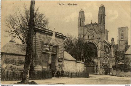 Laon - Hotel Dieu