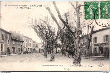 84 LAPALUD - le boulevard -