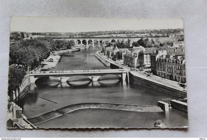 K662, Cpsm, Laval, panorama de la Mayenne et des quais, Mayenne 53