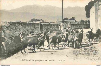 09 - Lavelanet - Le Chevrier - Animée - Berger - Chèvres - CPA - Voir Scans Recto-Verso