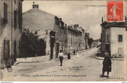 CPA LEMPDES Rue Nationale et le Clocher Roman de l'Eglise Paroissiale (1254145)