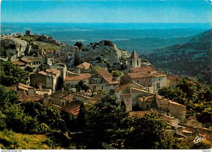 13 - Les Baux de Provence - Vue Générale - CPM - Voir Scans Recto-Verso