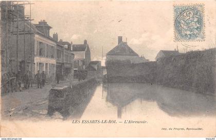 ¤¤  -  LES ESSARTS-le-ROI    -  L'Abreuvoir      -  ¤¤