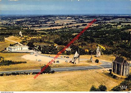 Le Mont des Alouettes - moulins à vent - Les Herbiers - (85) Vendée