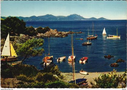 CPM LES ISSAMBRES Les Calanques des Issambres - Petite Plage (1114043)