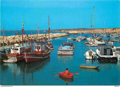 17 - Les Mathes - La Palmyre - Le Port - Bateaux de pêche - CPM - Carte Neuve - Voir Scans Recto-Verso