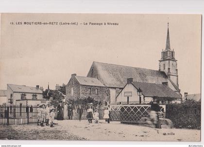 AJC - Les Moutiers en Retz - le passage à niveau