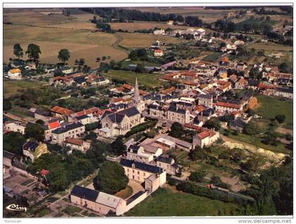 Les Trois Moutiers..belle vue aérienne du Bourg