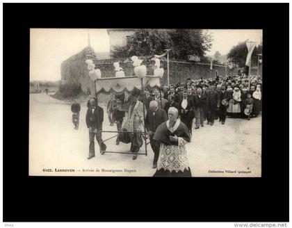 29 - LESNEVEN - procession