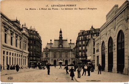 CPA LEVALLOIS-PERRET - La Mairie - L'Hotel des Postes (986978)