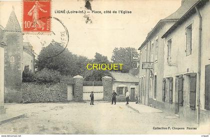 44 Ligné, Place côté de l'Eglise, carte pas courante affranchie 1916